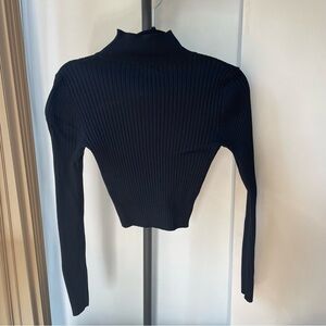 Black cropped turtleneck